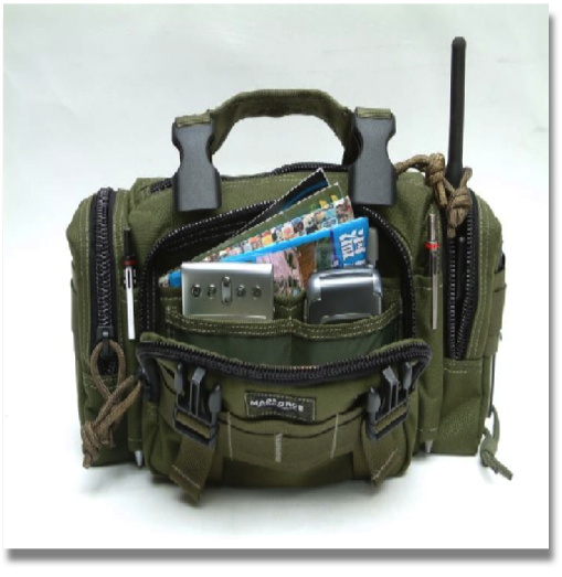 MAGFORCE PROTEOUS # 0402



Modular, hand, or waist carry. MAGFORCE Proteus Versipack transforms from a self-contained buttpack into a hand-carried storage case in less than 5 seconds.
available colors: BLACK, KHAKI & FOLIAGE GREEN