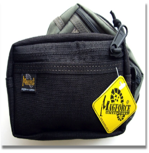 MAGFORCE #0214 5" HORIZONTAL TYPE WAISTPACK 



size: 5.5" x 2.5" 3.75" 
available colors: 
Black and Foliage Green
